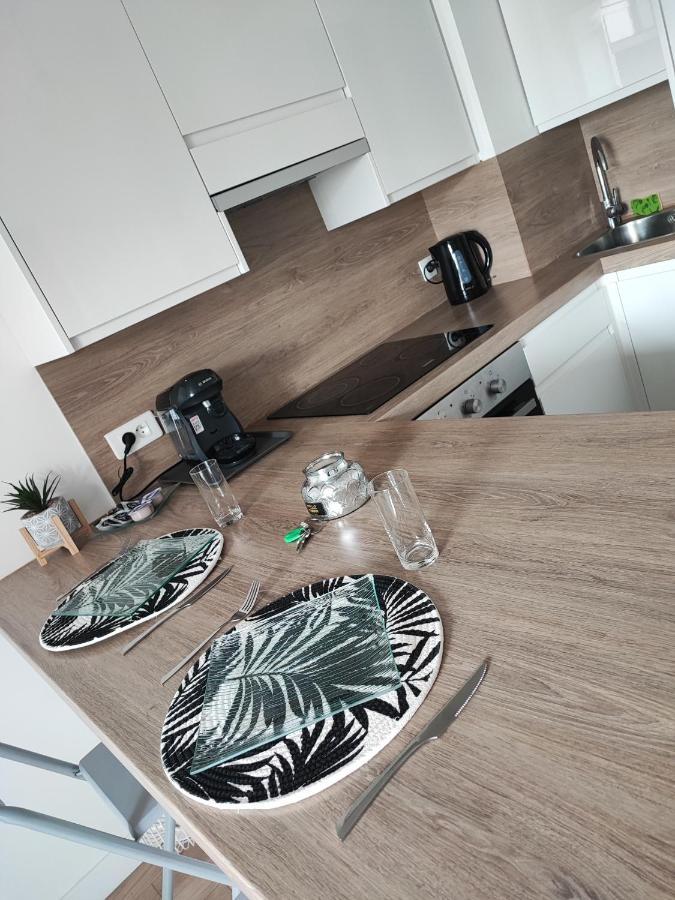 Ferienwohnung Chic Et Moderne+Wifi+Netflix Argenteuil Exterior foto